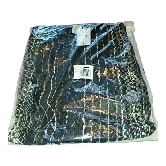 Womens Sonoma Ruana Shawl Beach Coverup Textured Striped Black One Size NWT - Picture 3 of 3